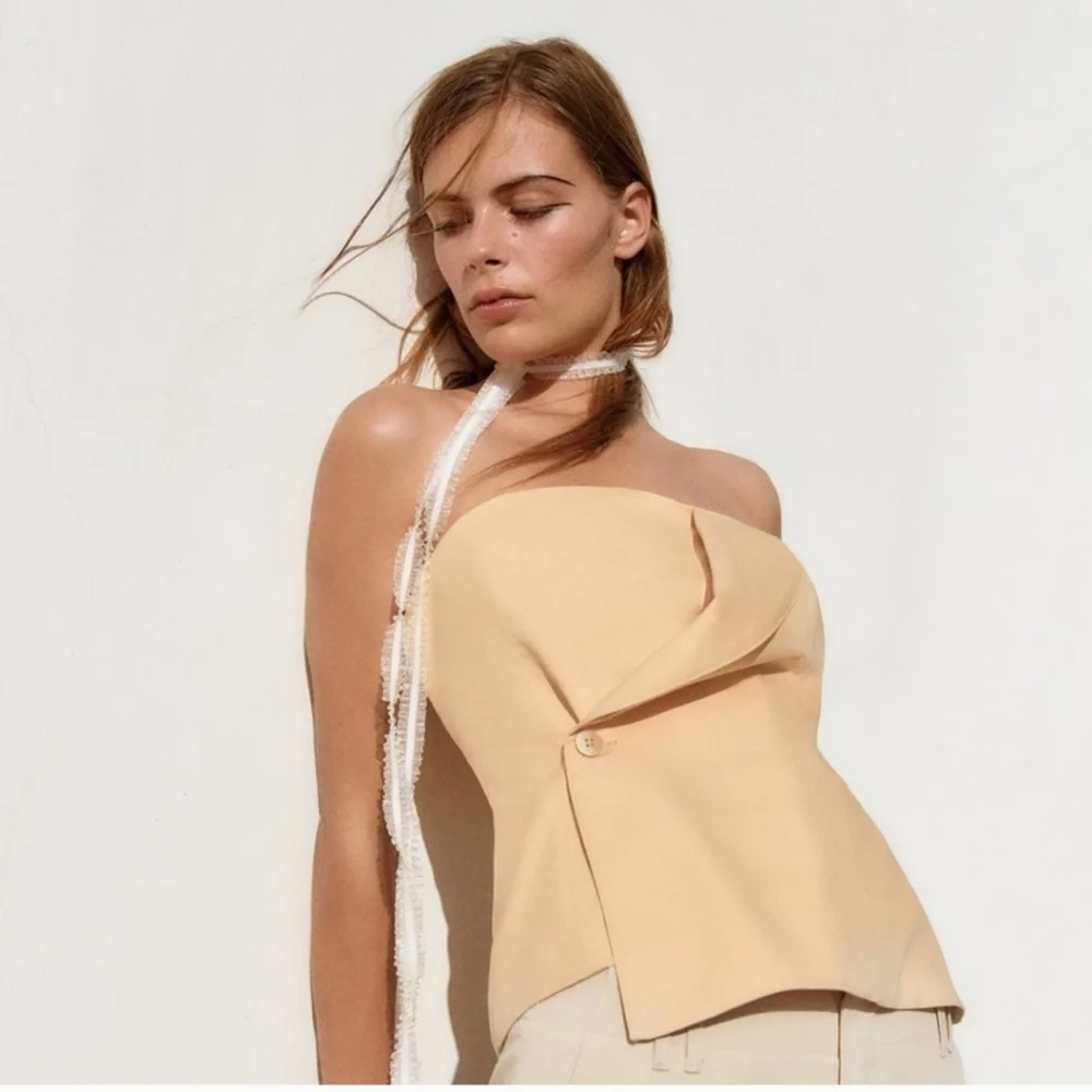 ZARA ASYMMETRIC STRAPLESS GABARDINE CREAM TOP SIZE L